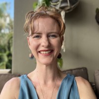 Stefanie Mustac