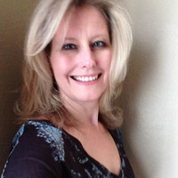 Paula Lee
