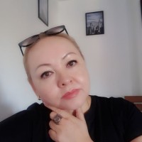 Альбина Ни