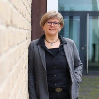 Regine Theer