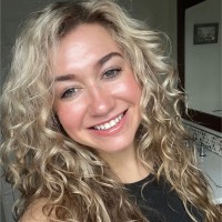 Chloe Combs