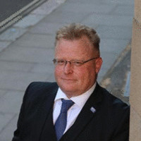 Tony Howard