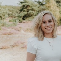 Stephanie de Vries - Heijenga