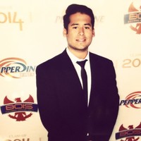 Carlos Carlos Flores
