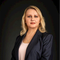 Viktoryia Parris