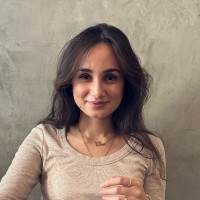 Sara Pour