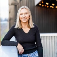 Joelle Robertson