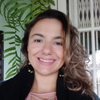 Luiza Gomes