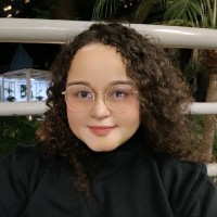 Júlia C.
