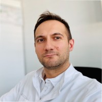 Lorand Hollo, Md