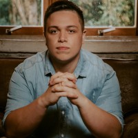 Vinícius Ferreira Esbell