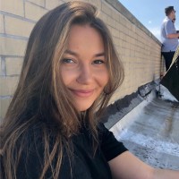 Lara Bronstein