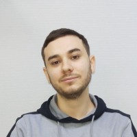 Влад Компаниец
