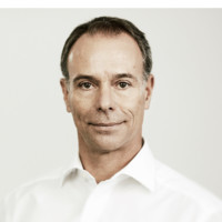 Dr. Karsten Umnuß