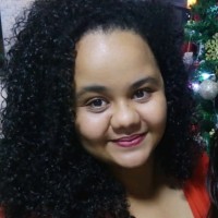 Andressa Caroline Neves