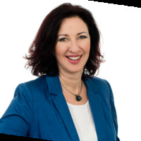 Sandra Schüller