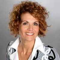 Angelika Glesti