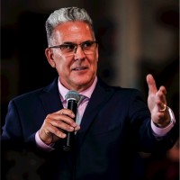 Dennis Gonzalez