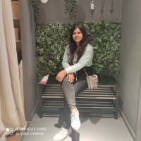 Aarti Naik