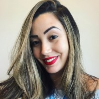Paula Queiroz
