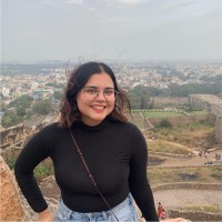 Zoya Khan