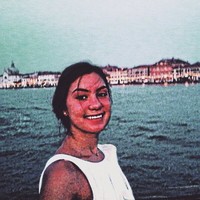 Beatriz Flores