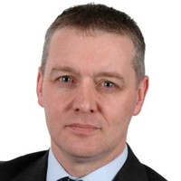 Derek Mullen