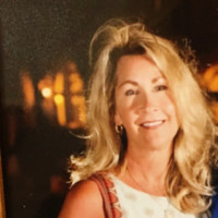 Debra Giglio