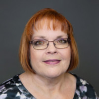 Dee Anne Ross