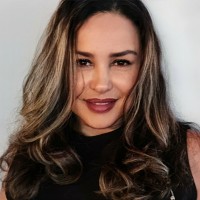 Rinat Nahum l רינת נחום