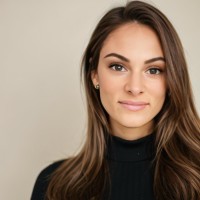 Holly Enos