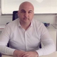 Savaş Polat