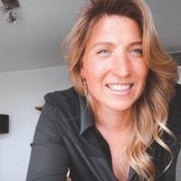 Anne Van Den Heuvel