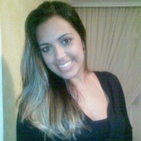 Karla Queiroz Lucindo Giacon