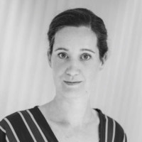 Laura Jacobs