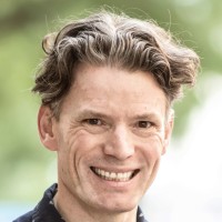 Mikael Lundholm