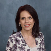 Christine M Henderson