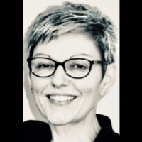 Louise Costella