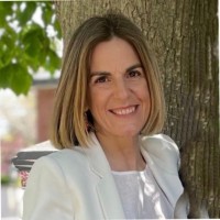 Ana De Uribarri Linares