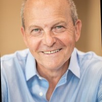 Julian Moore