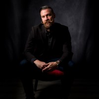 Justin Benson