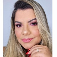 Aline Gomes