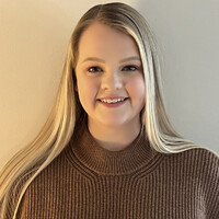 Amber Springer, Rn
