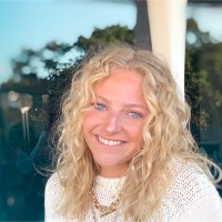 Claire Burt