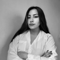 Nicole Micaela T.