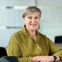 Clare Richardson