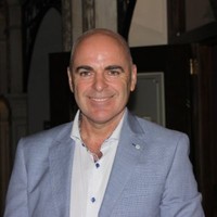 Daniel Van den Broeck