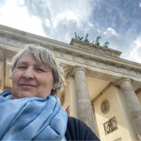 Mélanie Zizernaghian