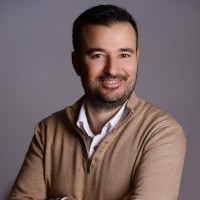 Dr. Sezgin Kaplan