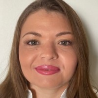 Marina Cavalcante Costa Henriques